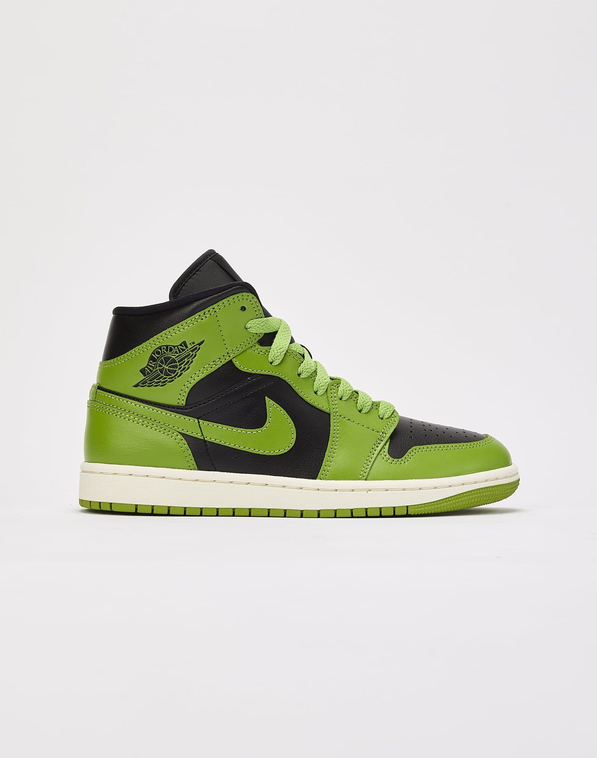 W Nike Air Jordan 1 Mid "Attitude Green"