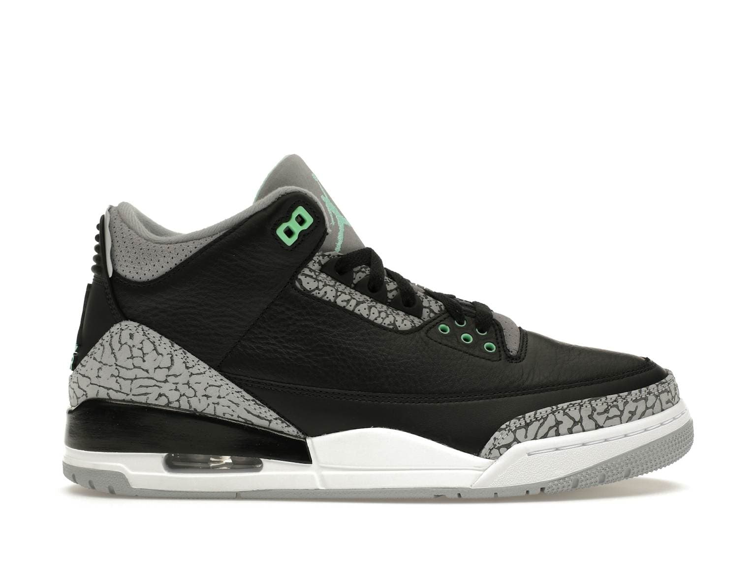 Nike Air Jordan 3 Retro "Green Glow"