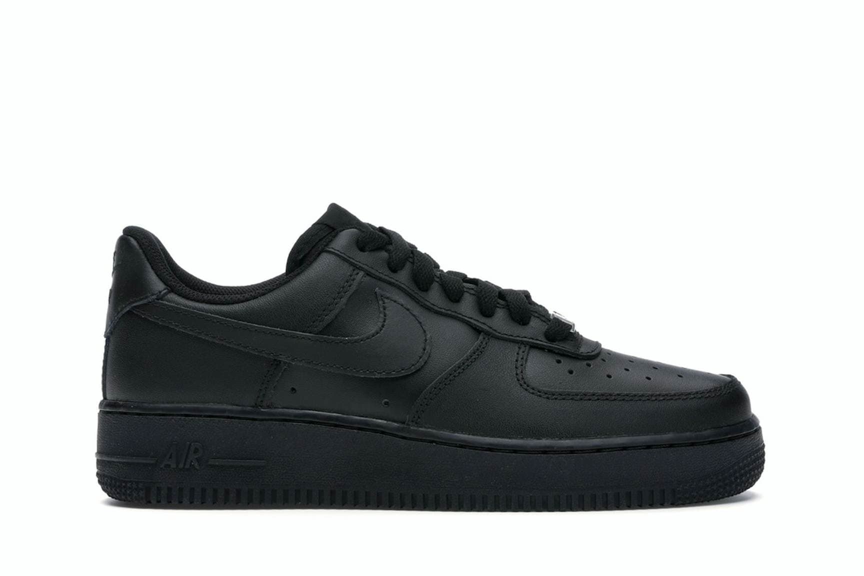 W Nike Air Force 1 Low '07 "Triple Black"
