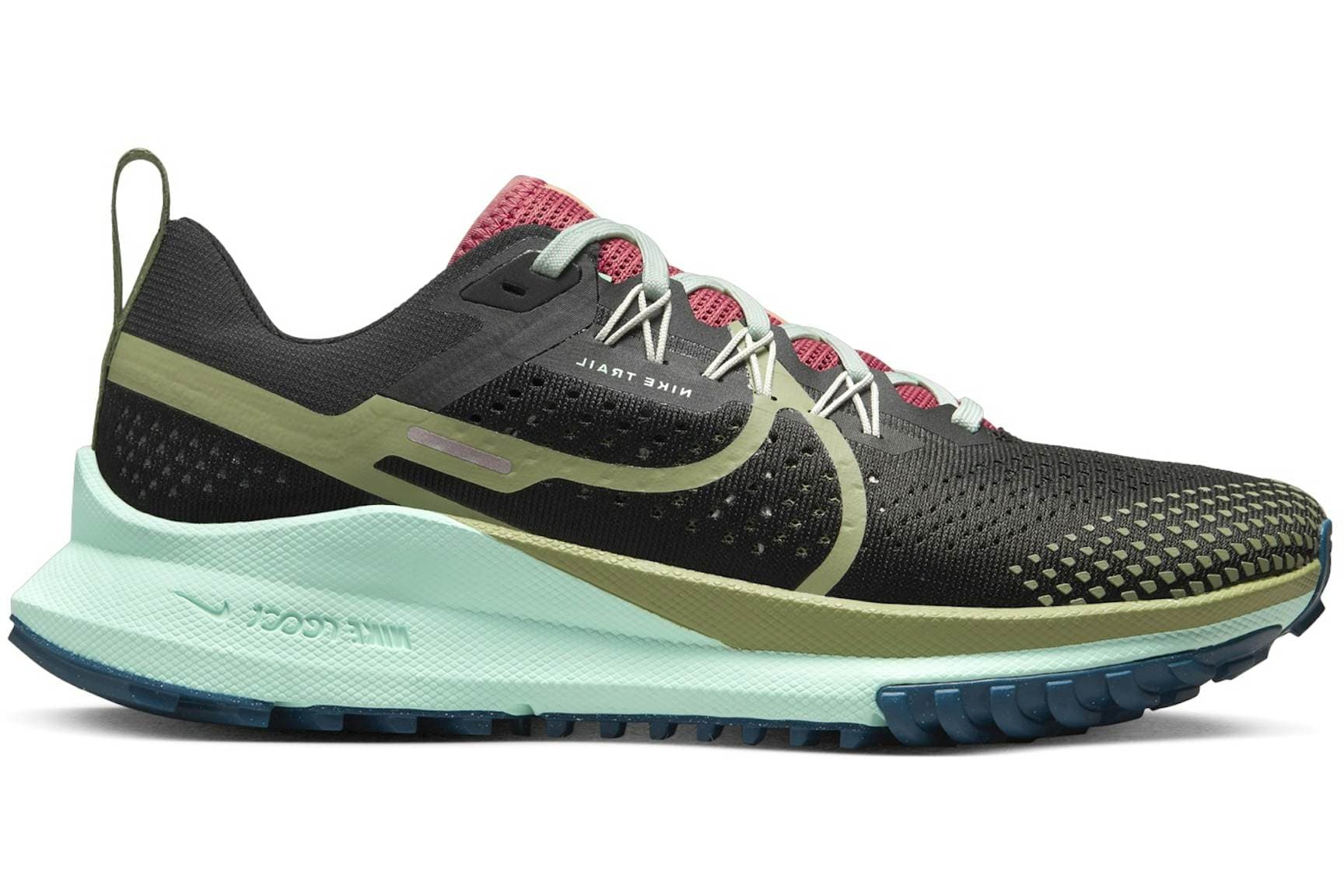 W Nike React Pegasus Trail 4
