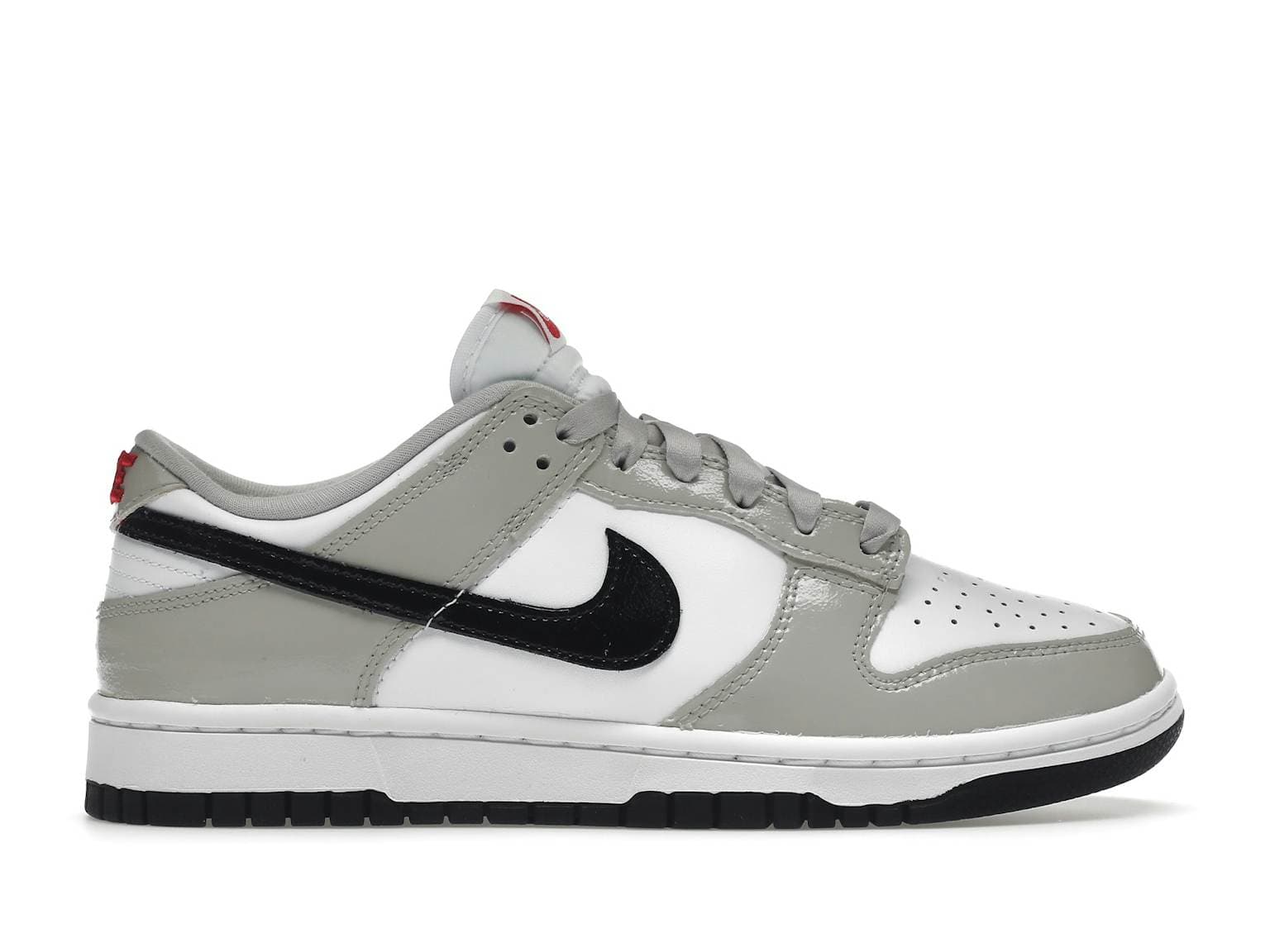 W Nike Dunk Low Essentials "Light Iron Ore/Black" Charol