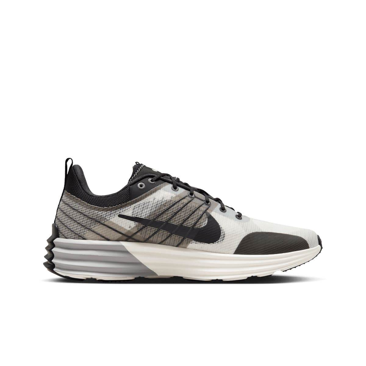 Nike Lunar Roam "Black / White"