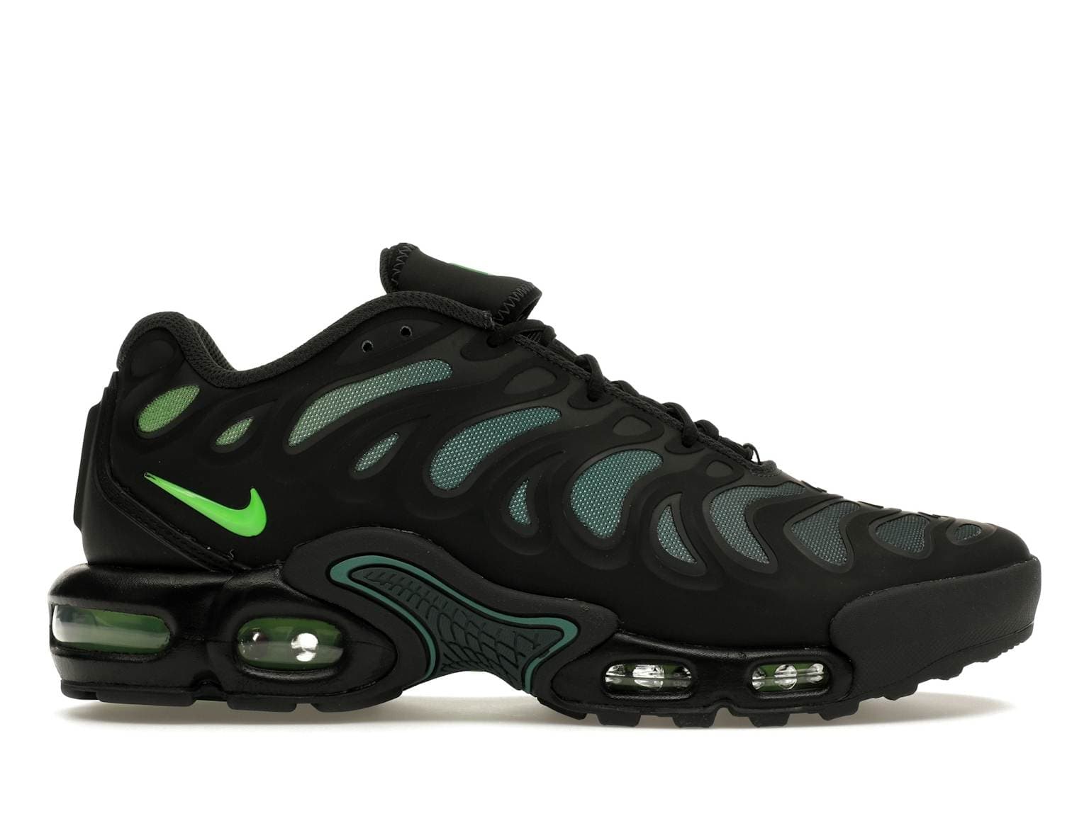 Nike Air Max Plus Drift "Green Strike"