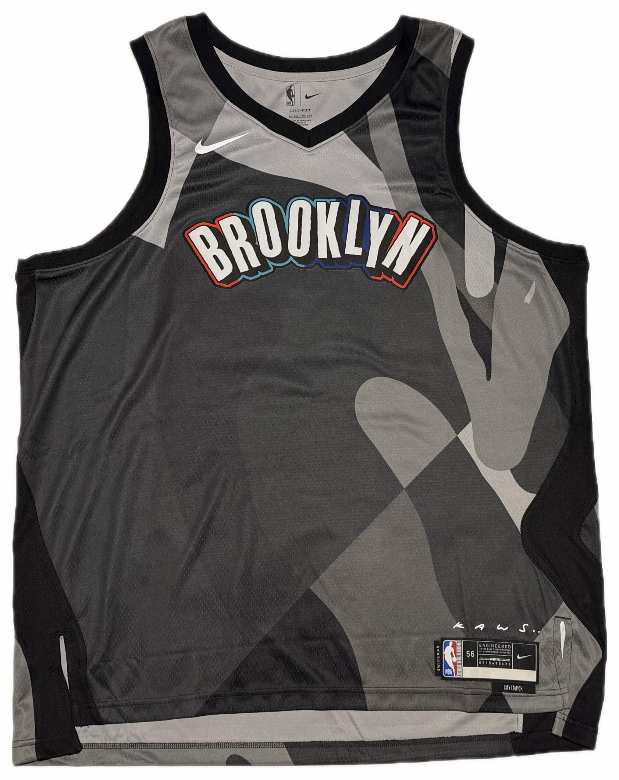 Nike NBA x KAWS Brooklyn Nets City Edition Swingman Camiseta de Tirantes