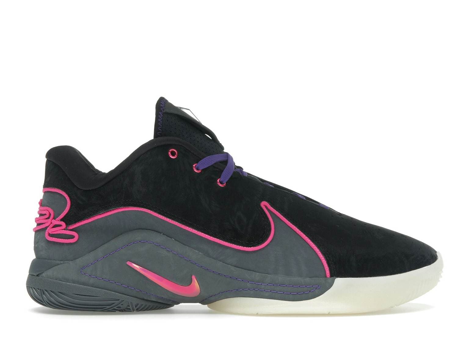Nike Zoom LeBron XXII "Tunnel Vision"