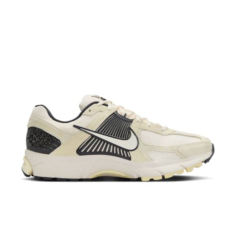 Nike Zoom Vomero 5 "Alabaster / Black"