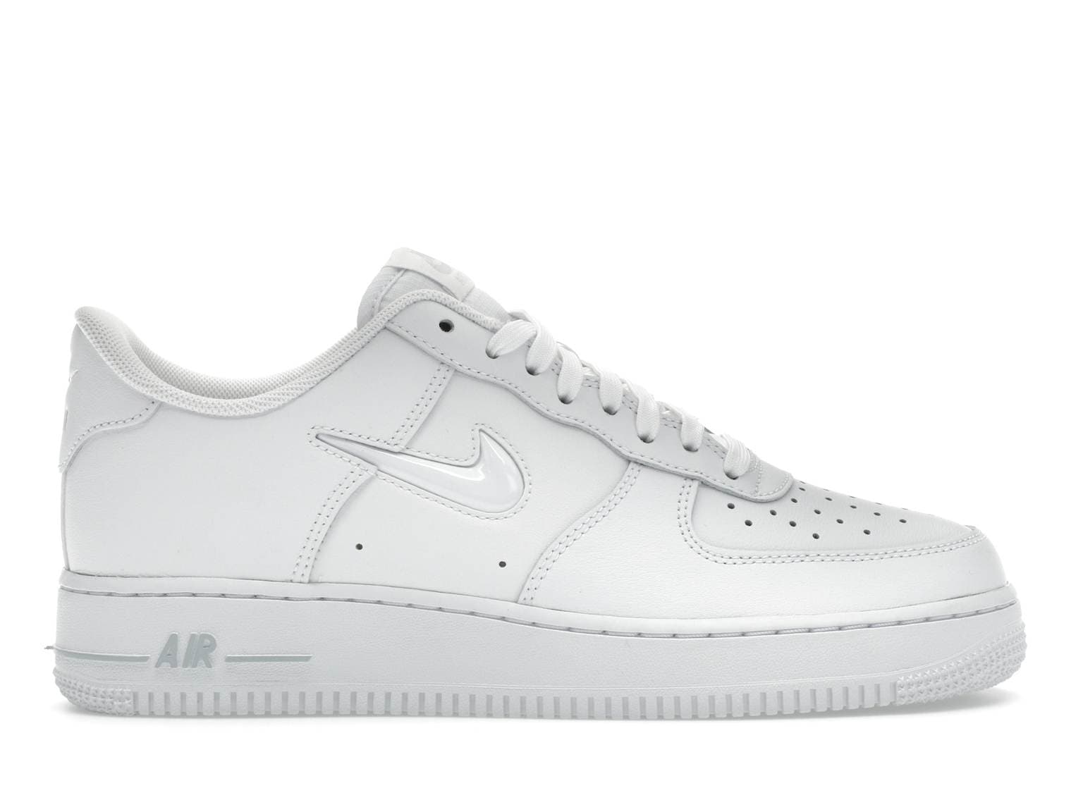 Nike Air Force 1 Low Jewel "Triple White"