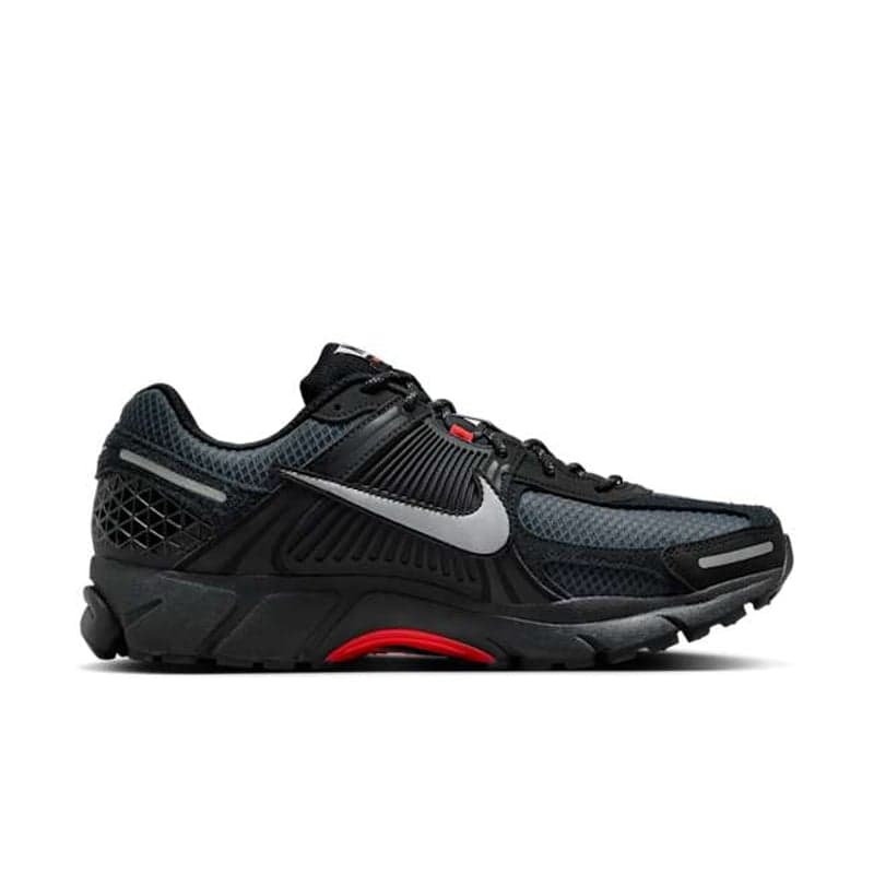 Nike Zoom Vomero 5 "Black / Bright Crimson"