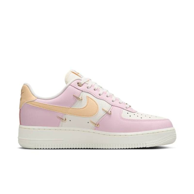 W Nike Air Force 1 Low '07 LX "Pink Foam / Pale Vanilla"
